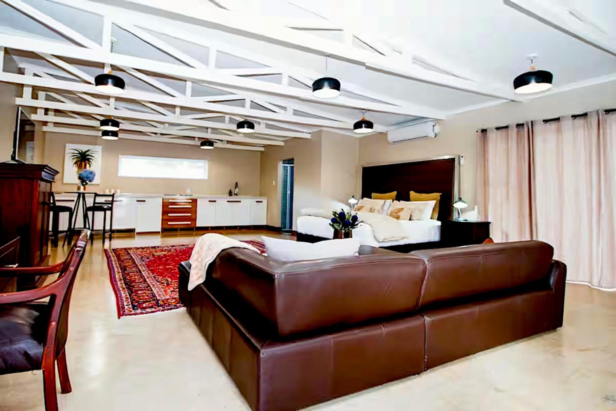 Munro Suites Port Elizabeth Luaran gambar